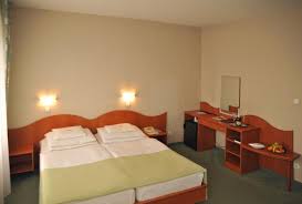Várkert utca 1, 5700 gyula. Hunguest Hotel Erkel Gyula Szallashely Szep Kartyaval Is