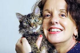 Suki the cat can now miaow after an operation fixed her jaw thanks to kind  donors