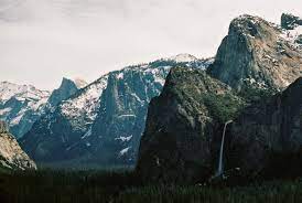 Yosemite Captured On 35mm Film Oc 5444x3649 Music Indieartist Chicago Film Photography 35mm Nature Film 35mm Photography