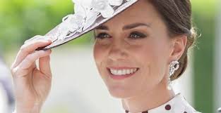 AGT star Grace VanderWaal's mom Tina dies aged 53 — read family's emotional  tribute