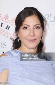 Yolanda Berkowitz attends the Glamour Beauty Awards Latin America... News  Photo