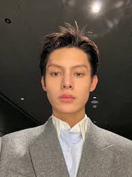 Lagi lagi visual James di Dior Spring/Summer 2026 bikin gonjang  ganjing😭🫶🏻 Cr. X. @/ Apepiette, SCOOP051014 #zk_james #zk_cortis  #ZonaKorea