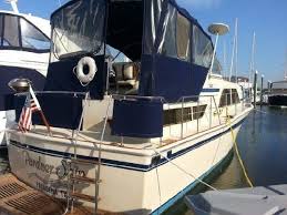1982 Chris Craft Catalina 350 Power Boat For Sale Power Boats For Sale Chris Craft Chris Craft Yacht