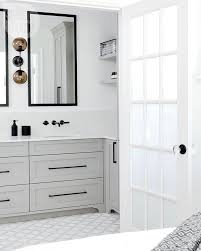 A Cool Contemporary Bathroom Style At Home Black Bathroom Bathroom Style Bathroom Interior Design