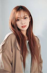 A Korean Hairstyle That Can Change Your Entire Look Korean Hairstyles And Fashion Official Korean Fashion Asian Hair Korean Long Hair Korean Hairstyle