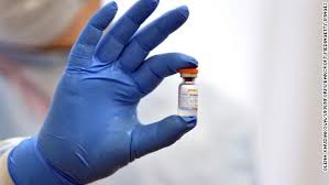 It also has a substance that helps strengthen the immune response to the vaccine. P1trdgcuepgnlm