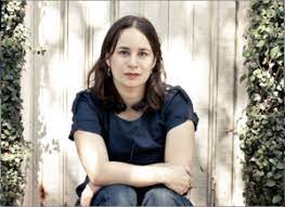 Join facebook to connect with ana martins marques and others you may know. Ana Martins Marques Trajetoria Poetica Poesia Primata