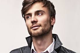 Per essere precisi, le migliori acconciature classiche per uomo sono i tuoi pompadour, schienali … Dove Fare Taglio Uomo Tradizionale Uala