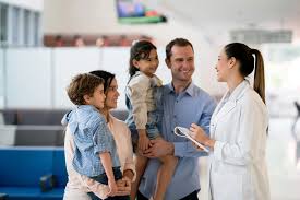 Family Medicine vs. Internal Medicine: What's the Difference?