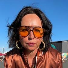 Claire Amos (claireamosnz)