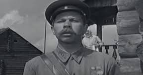 В итоге после финала кастинга из пяти девушек, хороший опыт в съемках имела лишь ольга. Illyustracii K Povesti A Zori Zdes Tihie Kadry Iz Filma Portrety Geroev Knigi