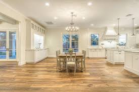 Softer Tan Or Maison Blanche Sw 7526 Paint Sherwin Williams Small House Interior Comfy Cozy Home Traditional Dining Rooms