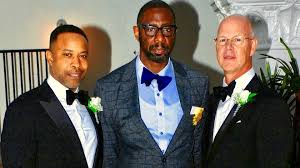 Buck, 65, is not charged in the deaths of 2 black males whose bodies were found in his apartment in previous years. Must Reads Who Is Ed Buck The Erratic Life Of The Democratic Donor In Whose Home Two Dead Men Have Been Found Los Angeles Times