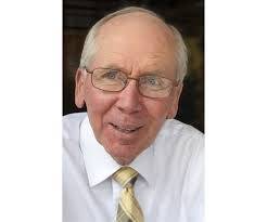 Kenneth Hutto's Instagram, Twitter & Facebook