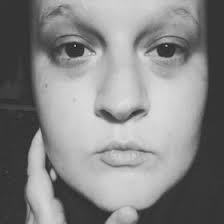 Amanda (Mandy) Holt (mandyholt1992)