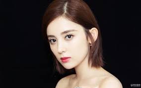 ä¸å¤§æ°çå¥³æï¼è°æç¾ï¼ - æ¯æ¥å¤´æ¡