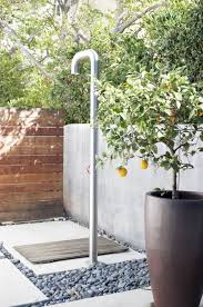 21 Refreshingly Beautiful Outdoor Showers I Bet You D Love To Step Into Outdoor Shower Enclosure Outdoor Pool Shower Outdoor Shower