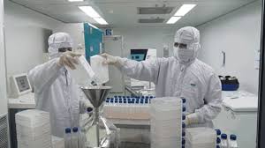 Trước khi được tiêm thử. Váº¯c Xin Covid 19 Made In Viá»t Nam Thá»© 2 Ä'Æ°á»£c Tiem Thá»­ Nghiá»m Tren NgÆ°á»i Thá»i Sá»± Thanh Nien