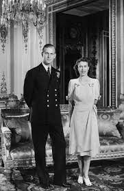 Princess Elizabeth Future Queen Elizabeth Ii And Her Fiance Philip Mountbatten The Future Duke Of Edinburgh P Princess Elizabeth Elizabeth Ii Prince Philip