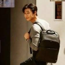 Cara menggiring bola yang di 3 pe benarkan adalah. Cara Menggiring Bola Yang Dibenarkan Adalah A Menggunakan Dua Tangan B Menggunakan Salah Satu Brainly Co Id