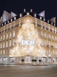 The dna of today's baby dior collection is the interpretation of the history of the house of dior. News And Events News Savoir Faire Dior Dior Store Christmas In Paris Dior Boutique