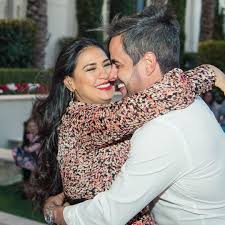Marido de simone e simaria. Simone Irma De Simaria Faz 36 Anos E Ganha Homenagem Do Marido Entretenimento R7 Famosos E Tv