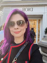 Tăng Thanh Hà đẹp mặn mà tuổi U40, vợ Trấn Thành than tay lạnh