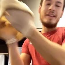 St. Louis-Style vs. Chicago Tavern-Style Pizza