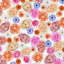 Frida kahlo nasceu em 6 de julho de 1907 na casa de seus pais, conhecida como la casa azul (a casa azul), em coyoacán, na época uma pequena cidade nos arredores da cidade do méxico e hoje um distrito. Frida Kahlo Floral Sugar Skulls On White Fabric By Frida Kahlo Corporation Robert Kaufman My Favorite Quilt Store