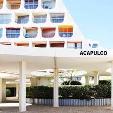 Gk On Instagram La Grande Motte De Jean Balladur 1968 Vincentmercier Lagrandemotte Jeanballadur Architecture St En 2020 La Grande Motte Maison Architecture