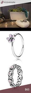 Women S Size 8 Bundle Of 2 Pandora Rings In 2020 Pandora Ring Sizes Pandora Jewelry Box Pandora Rings