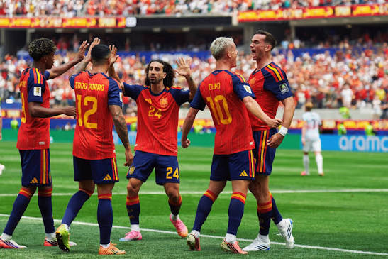 A Espanha ganhou 2-1 à Bélgica e está nas meias-finais do Mundial! 🇪🇸