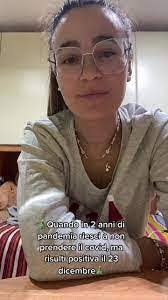 Nicole Giustiniani's Instagram, Twitter & Facebook