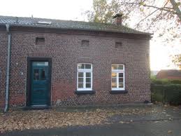 Entdecke auch häuser zur vermietung in düsseldorf! 3 Zimmer Wohnung Zu Vermieten 46117 Oberhausen Eisenheim Berliner Strasse 10 Mapio Net