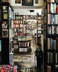 Pin By Mary Castrejon On Books Worth Reading Bookstore Bookshop Book Cafe
