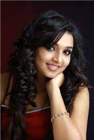 Find the perfect indian actress stock photos and editorial news pictures from getty images. South Indian Actress Deepti Nambiar Hd Wallpaper Beautiful Indian Model Girl 991x1479 Wallpaper Teahub Io