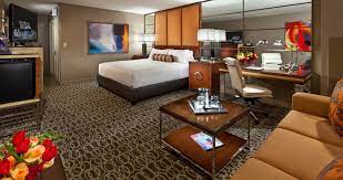 Mgm Grand Grand King Room The Most Comfortable Bed In The World Hotel Room Design Hotel Interior Design Hotel Decor