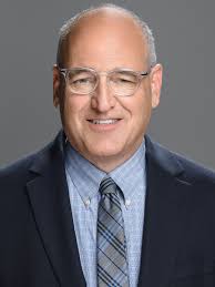 Julian Crews's Instagram, Twitter & Facebook