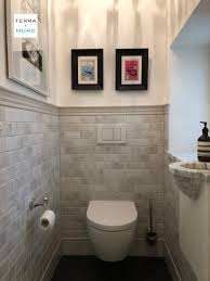 Gaste Wc Klassisch Powder Room Bathroom Renovation Wandfliesen Metrofliesen Marmor Classic Style Zeitlos Gaste Wc Wandfliesen Moderne Kleine Badezimmer