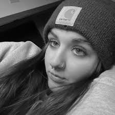 Abbey Hannasch⚡️ (@abbeyhannasch)