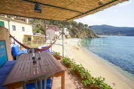 Appartamenti monolocali, bilocali e trilocali, magari un bungalow; Appartamenti Isola D Elba In Affitto Per Vacanze Estive