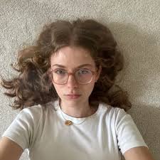 helena constance 🕊