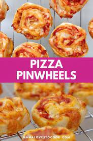 Easy And Delicious Pizza Scrolls Recipe Kids Picnic Foods Easy Picnic Food Picnic Foods