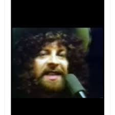 I think as fans we need to accept jeff pushed himself too far to give his  fans and himself a final farewell. I dont hope we get that final gig i see