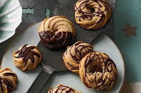 Weihnachtsbackerei Backen Fur Weihnachten Kekse Backen Lebensmittel Essen Weihnachten Kekse Backen