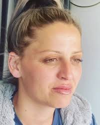 - Regular tips for maintaining radiant, healthy skin throughout the year.  From seasonal skincare routines to daily habits that promote lasting  beauty, our experts share their best advice to keep you ...