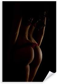 Postereck - 2701 - Nackte Frau, Erotik Po String Unterwäsche BH Sexy -  Erotisch Sexy Nackt Wandposter Fotoposter Bilder Wandbild Wandbilder -  Leinwand - 75,0 cm x 50,0 cm : Amazon.de: Sonstiges