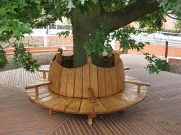 Baumbank 17 Ausgefallene Und Naturfreundliche Designs Modern Outdoor Seating Front Yard Landscaping Design Backyard Landscaping Designs