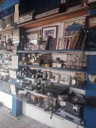 El Tallercito: El negocio que arregla electrodomésticos y lo lleva al  pasado