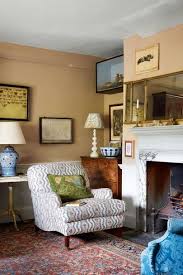 When you're planning out country living room ideas, copy some of the tricks used by interior designers to bring a sense of light and airiness to a space. Country Living Room Ideas House Garden